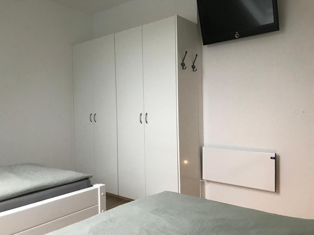 Fewo Salzwedel, Zum Dorfplatz Bagian luar foto